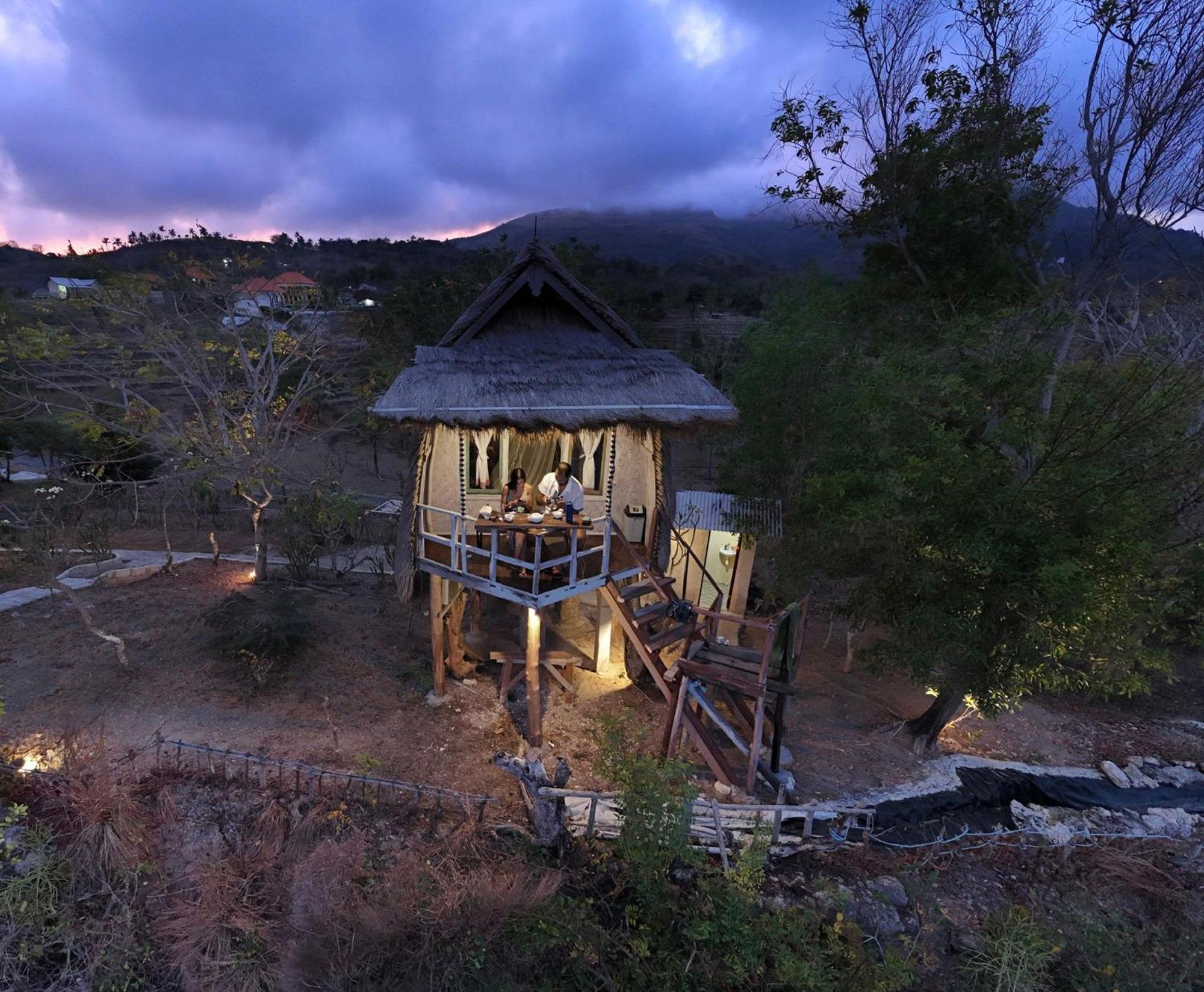 Eco-Tourist Dreamstay Treehouse Tanglad Exterior photo